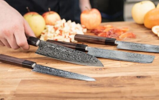 Damascus Knives